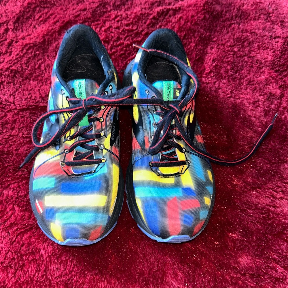 Brooks Adrenaline 21 GTS Victory Women Running Shoe 1203291B 016 SZ 6.5